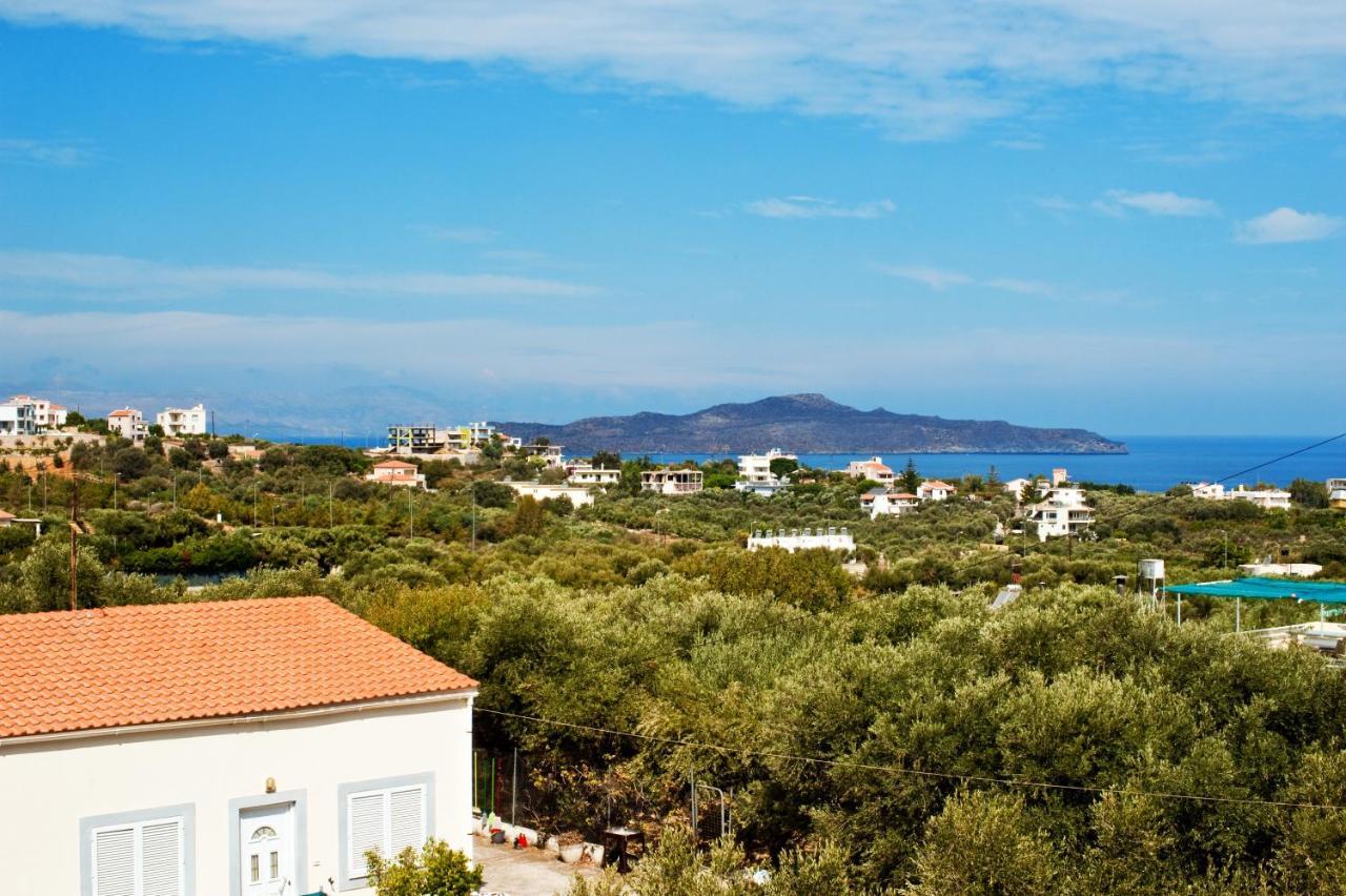 Captain Michalis Apartments Galatas  Exterior photo