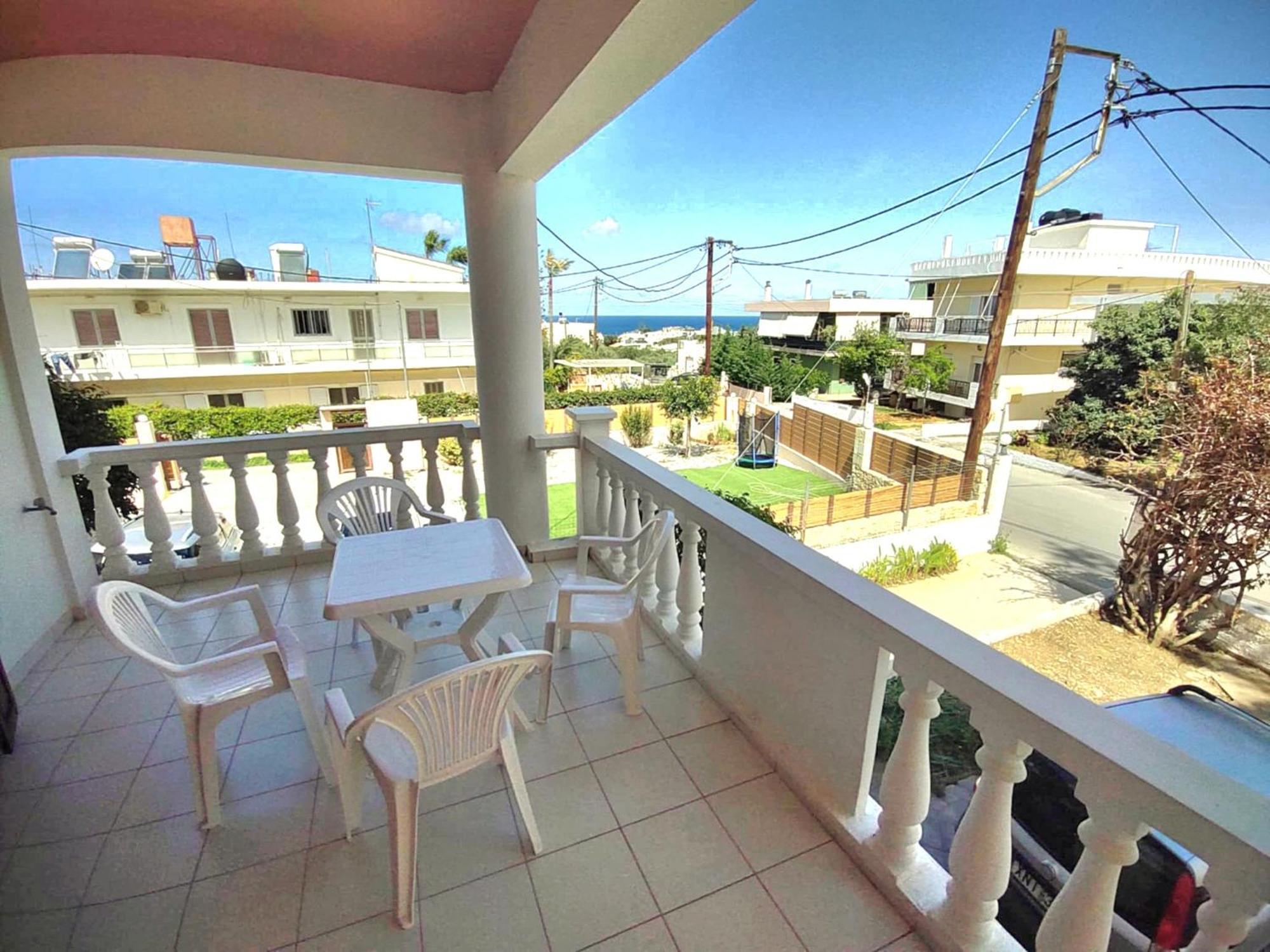 Captain Michalis Apartments Galatas  Exterior photo