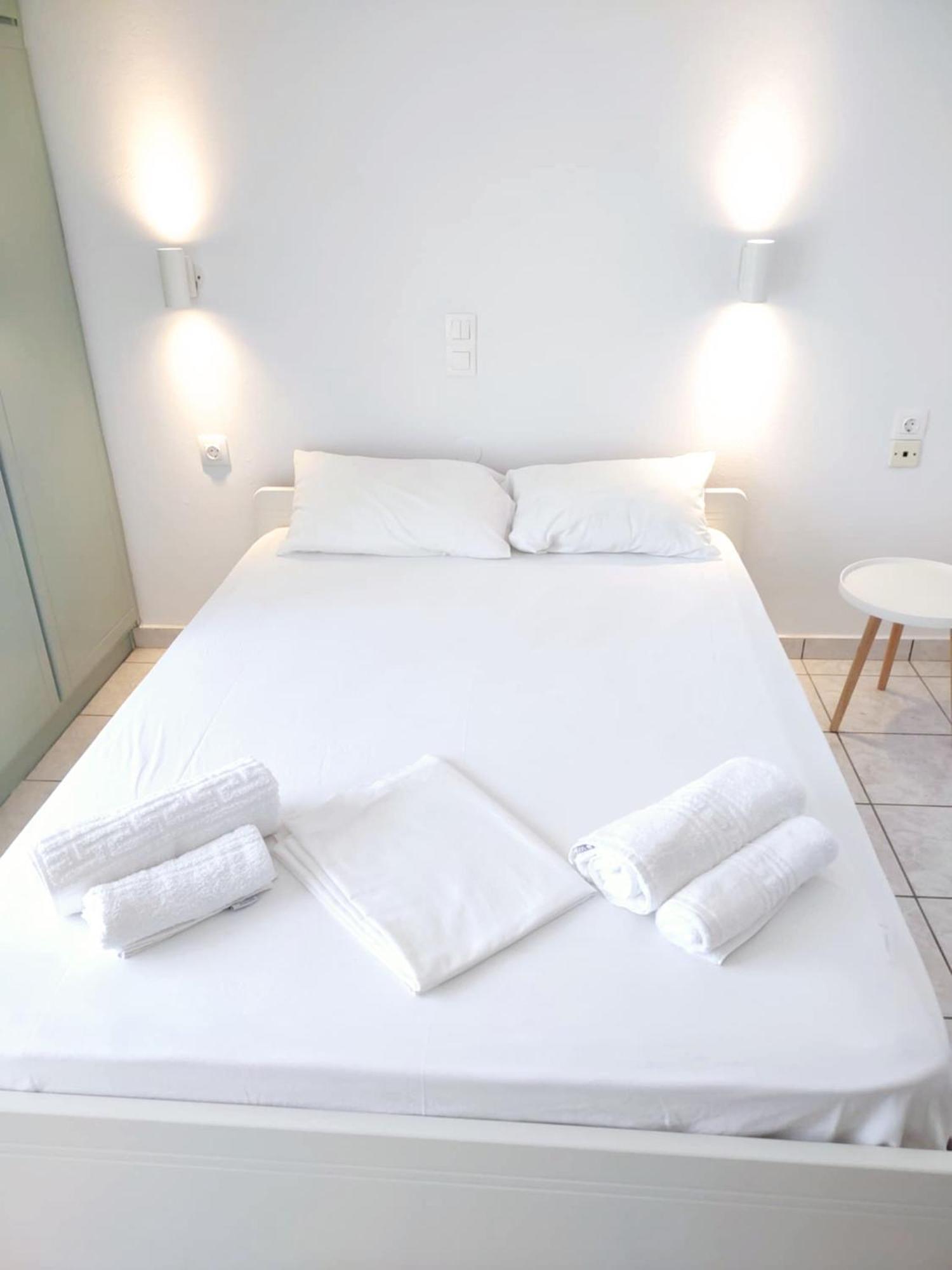Captain Michalis Apartments Galatas  Exterior photo